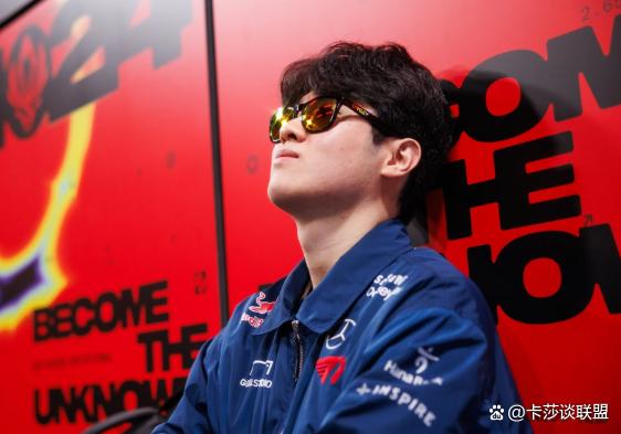 开云体育-TSM横扫G2，Keria极限生还后反打宿命之战八强赛，让粉丝疯狂欢呼