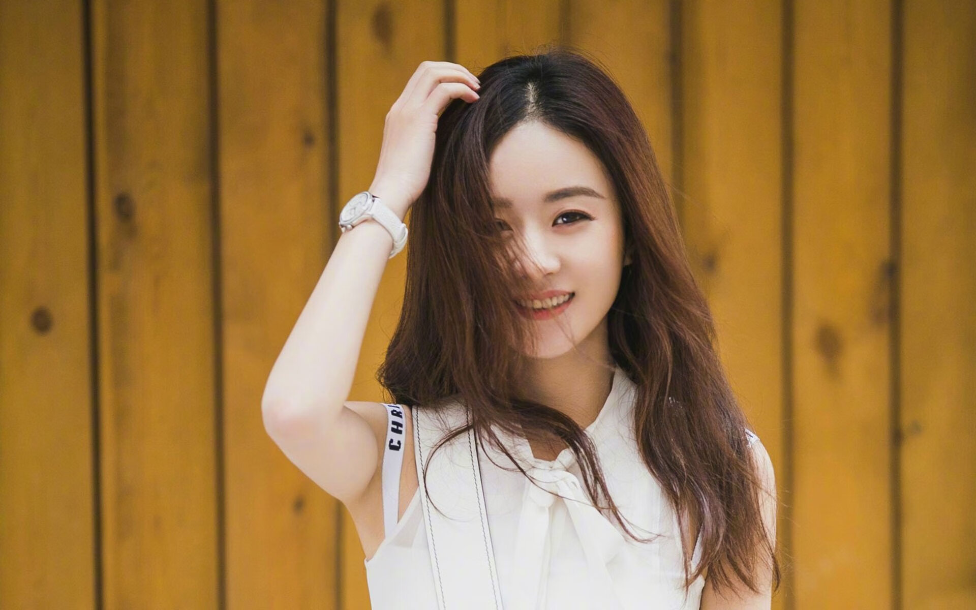 爵士淘汰赛过关新疆队，约基奇季后赛抢七接管比赛，篮球世界的双重风暴与全球共鸣